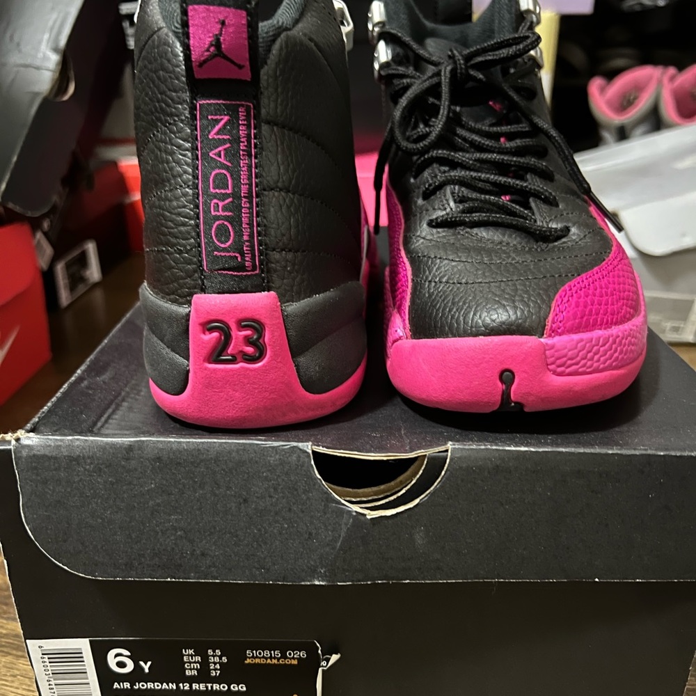 Black/deadly pink retro Jordan 12 kids